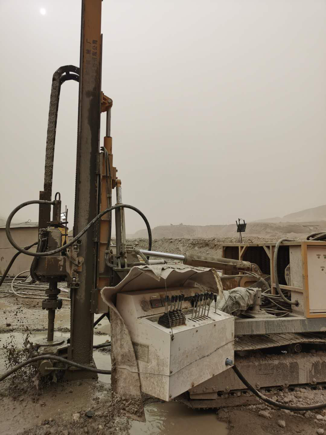 جهاز الحفر الهندسي متعدد الوظائف GM-6A 